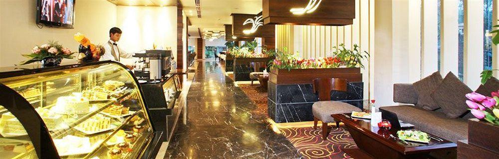 Godwin Hotel Харідвар Екстер'єр фото