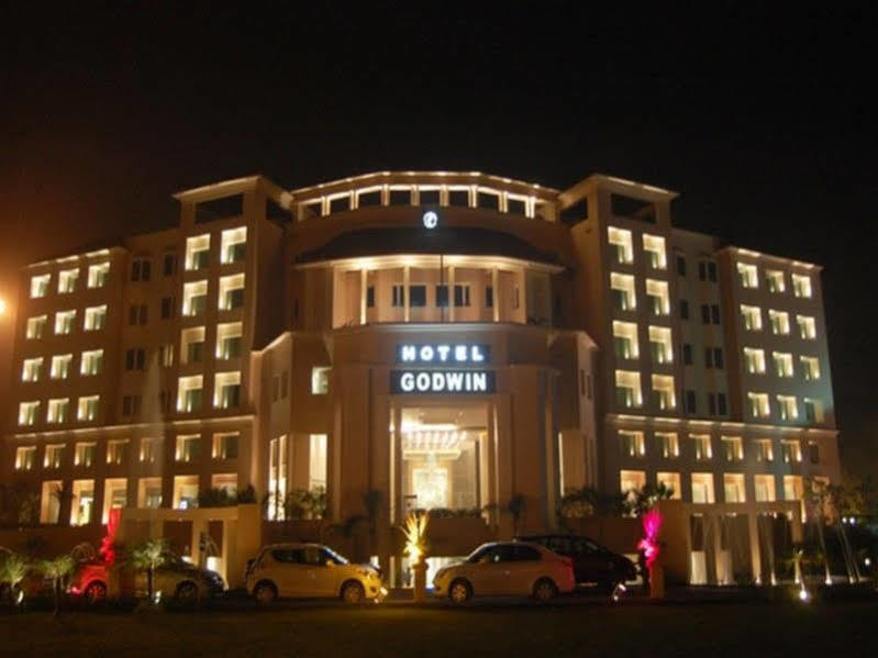 Godwin Hotel Харідвар Екстер'єр фото